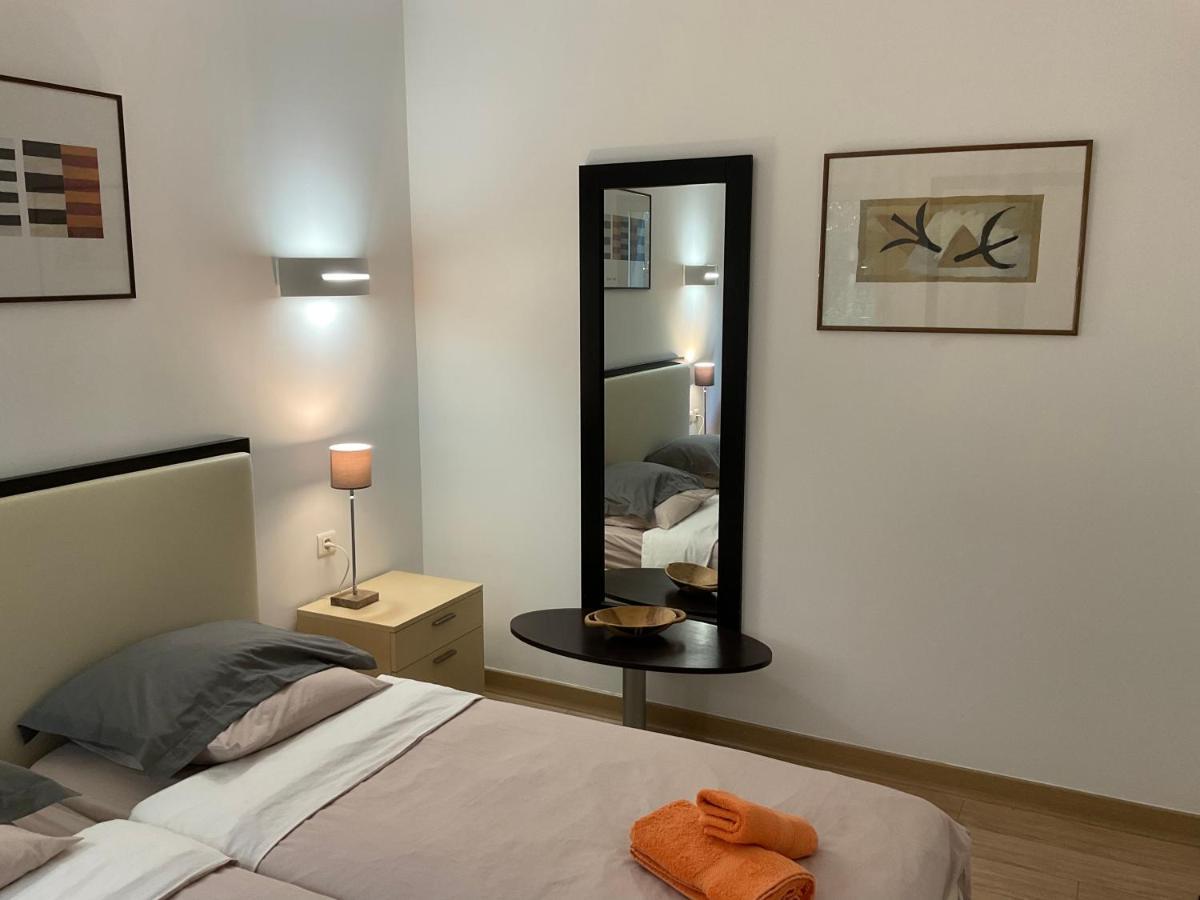 Residence Cala Sultana -Baie Santa Giulia - Rez Jardin 1Ere Ligne Porto-Vecchio  Kültér fotó