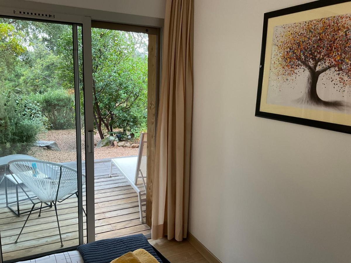 Residence Cala Sultana -Baie Santa Giulia - Rez Jardin 1Ere Ligne Porto-Vecchio  Kültér fotó